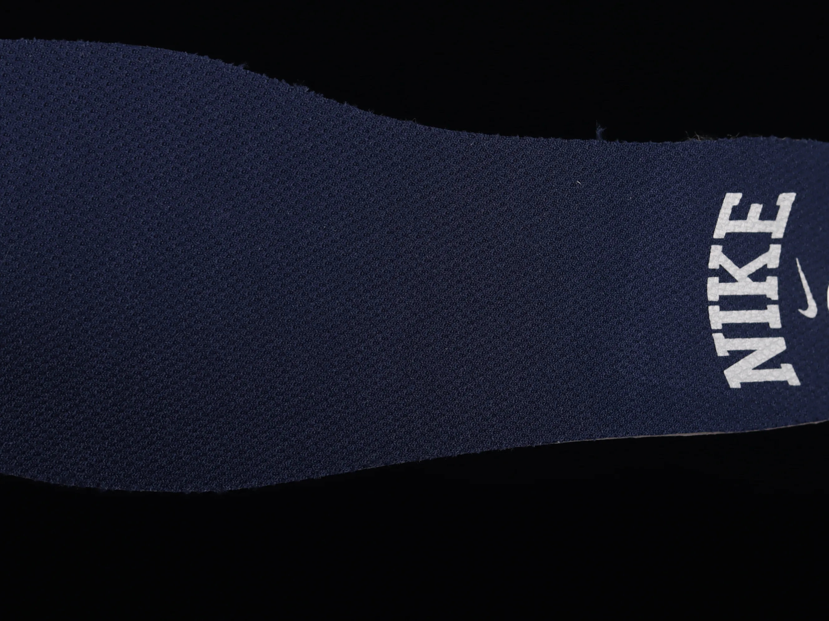 All categories Nk SB Dunk Series Nk SB Dunk Low low-top sneakers Cost-effective version Nk Dunk Low "Midnight Navy" blue and white SB low-top sports and leisure sneakers FO9749-400